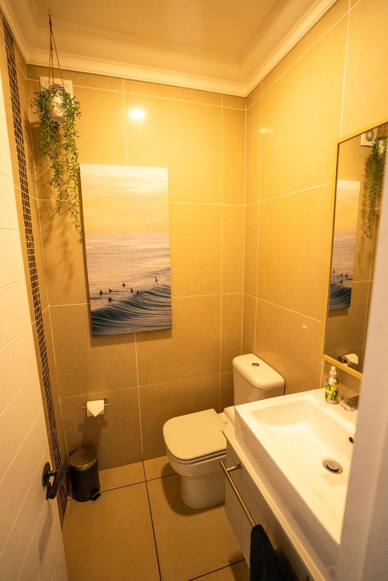 Deja Blue Beachfront Villa, Newly Renovated Langstrand Экстерьер фото