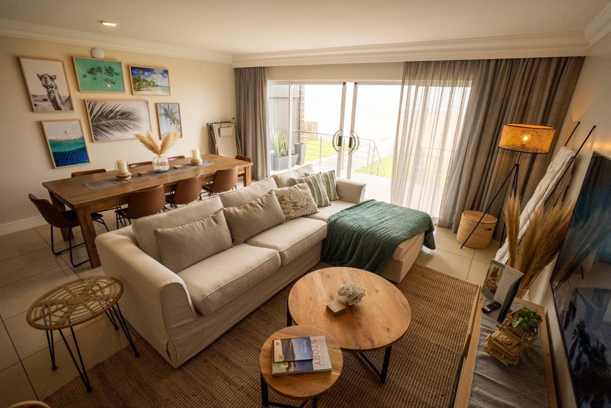 Deja Blue Beachfront Villa, Newly Renovated Langstrand Экстерьер фото