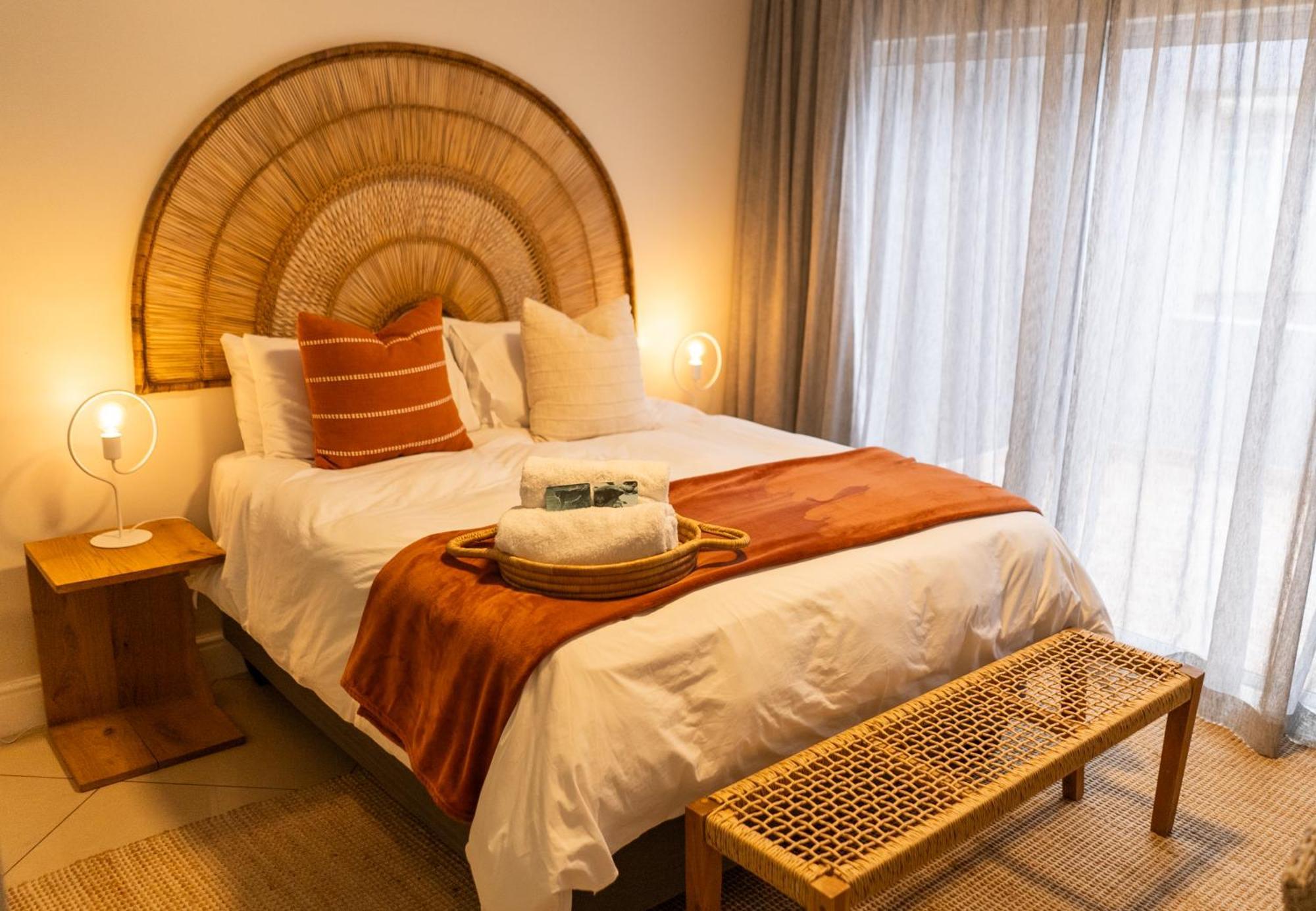 Deja Blue Beachfront Villa, Newly Renovated Langstrand Экстерьер фото